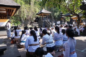 Pura Goa Lawah