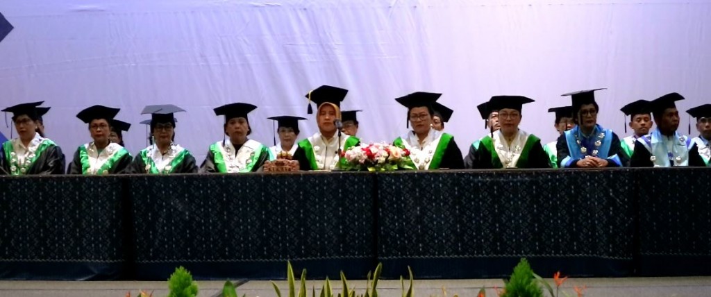 WISUDA 35-1
